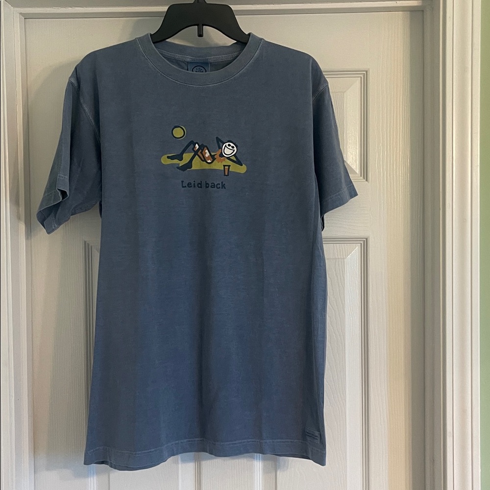 Life Is Good “Leid Back” Classic Fit T-Shirt - Size Medium